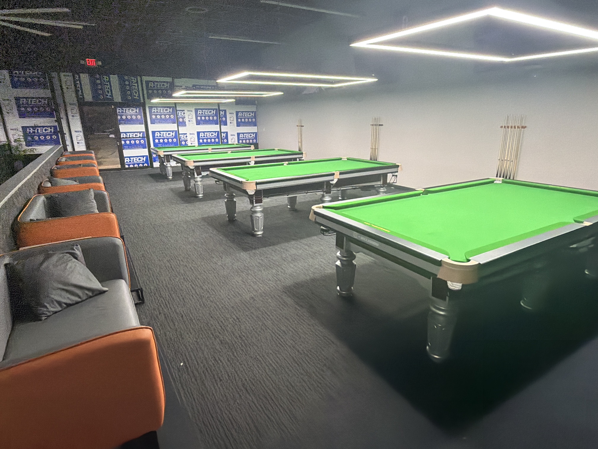Q Billiards Arena gallery photo 20