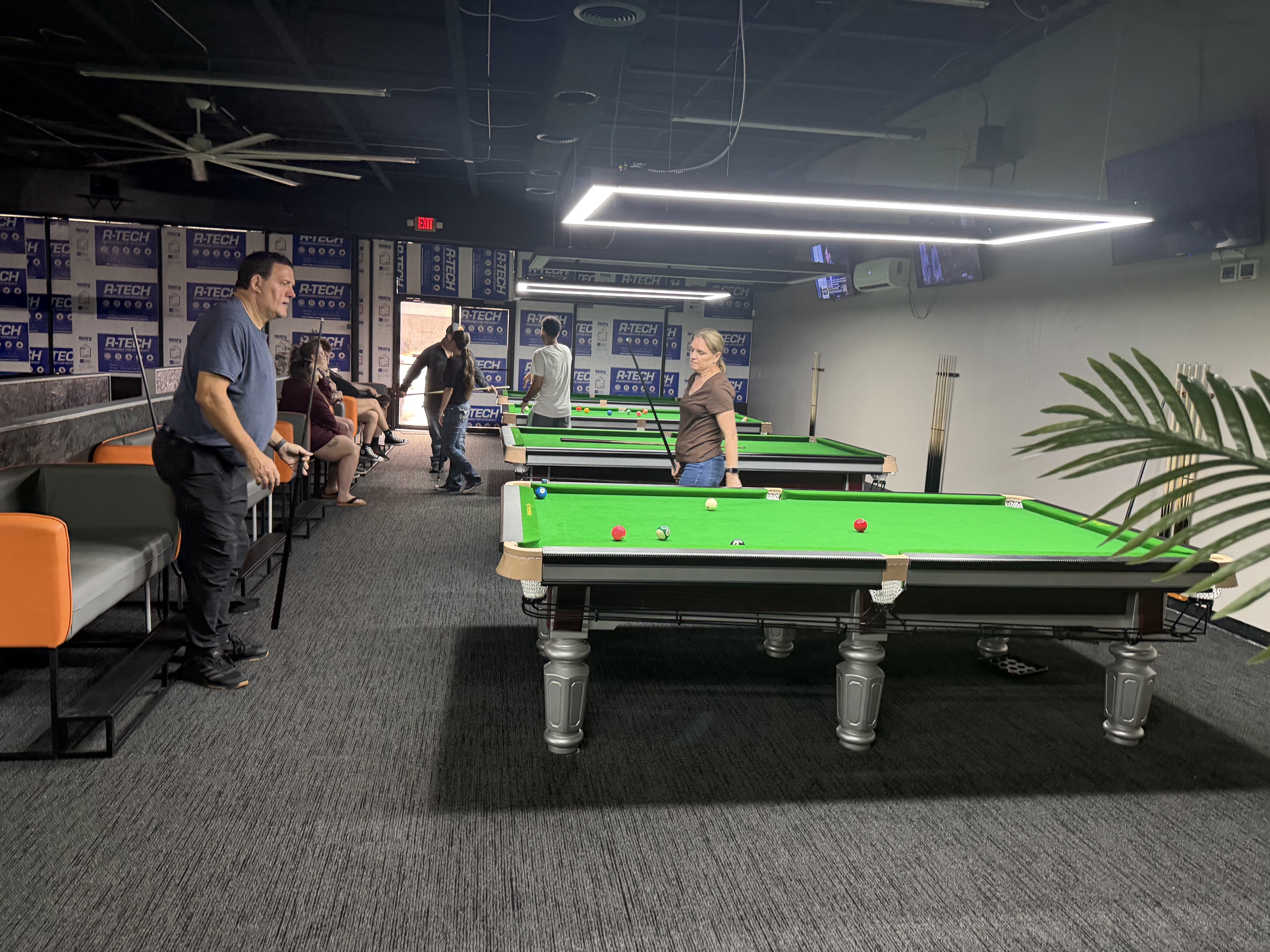 Q Billiards Arena gallery photo 3